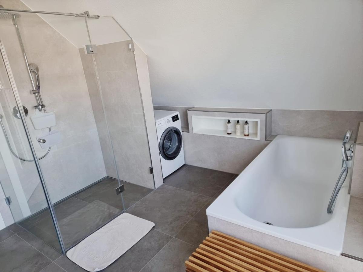 Stadtnahe Komfortferienwohnung Fuer Familien Und Geschaeftsreisende 希尔德斯海姆 外观 照片